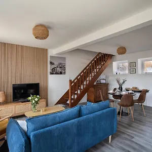 La Maison De Louise - Superbe Maison Avec Patio Hébergement de vacances Cancale